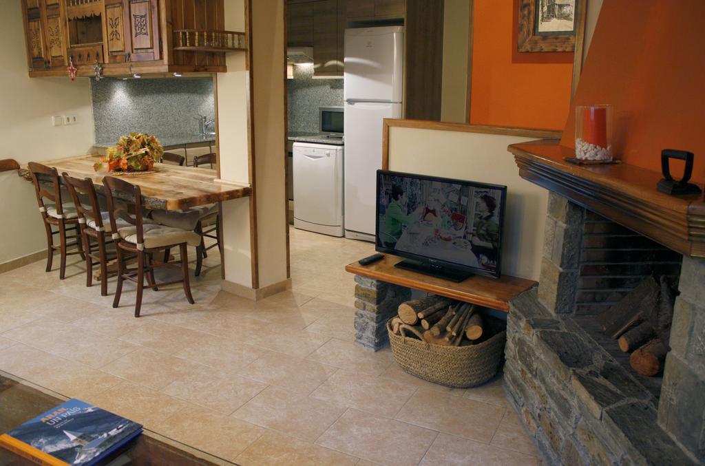 Apartamentos Valle De Aran Mont Dış mekan fotoğraf